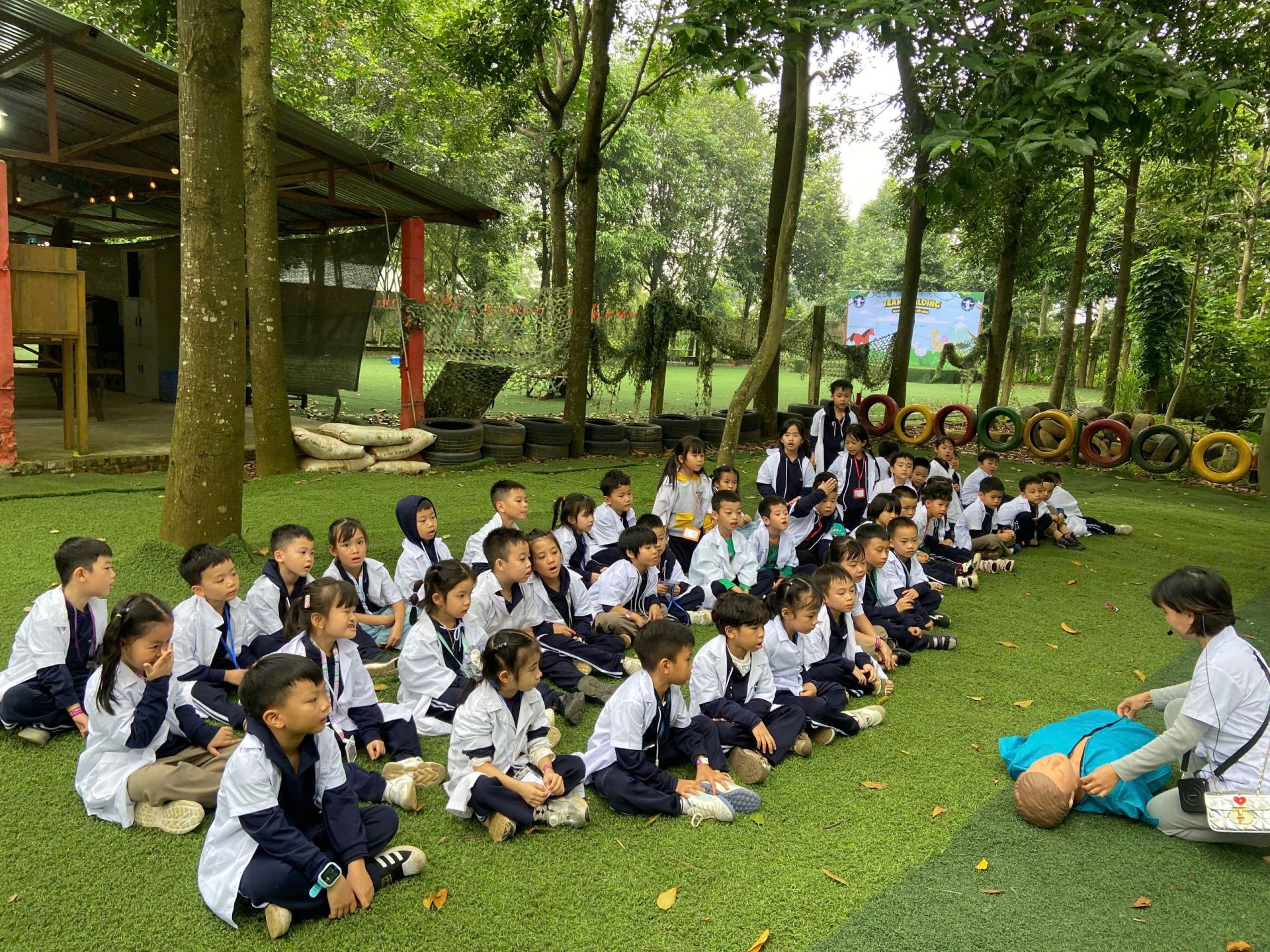 z7195863894924_febc5d8bd711f3c84a3999a1de37d9a8